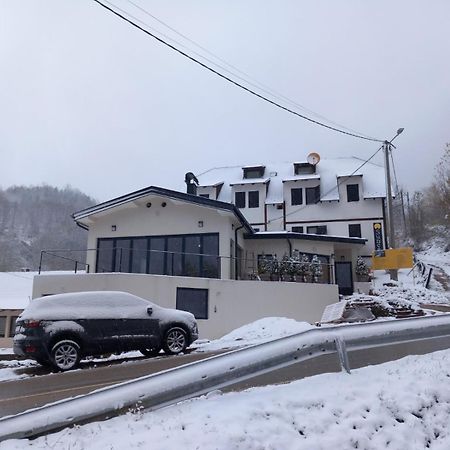 Apartmani Sunce Stara Planina Crni Vrh Exterior foto